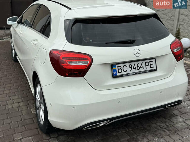 Белый Мерседес А класс, объемом двигателя 1.6 л и пробегом 205 тыс. км за 17500 $, фото 7 на Automoto.ua