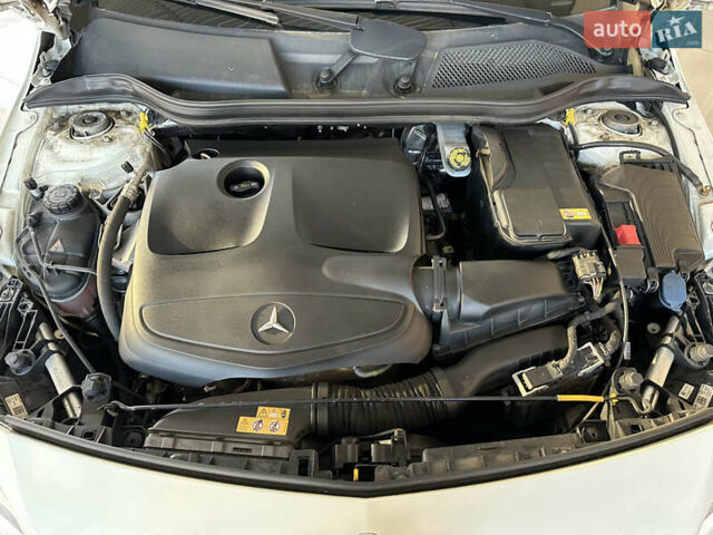 Белый Мерседес А класс, объемом двигателя 1.6 л и пробегом 145 тыс. км за 13500 $, фото 16 на Automoto.ua