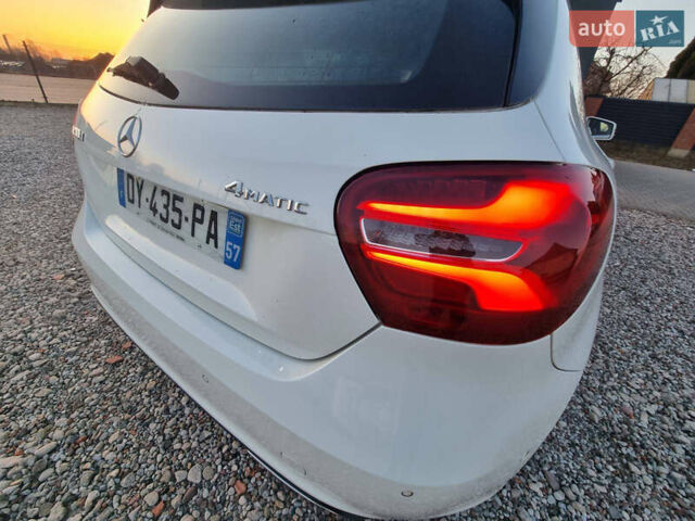 Білий Мерседес А клас, об'ємом двигуна 2.2 л та пробігом 160 тис. км за 16600 $, фото 14 на Automoto.ua