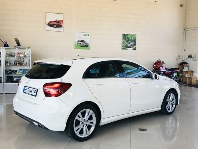 Білий Мерседес А клас, об'ємом двигуна 1.6 л та пробігом 140 тис. км за 13500 $, фото 3 на Automoto.ua