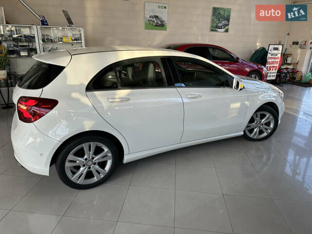 Белый Мерседес А класс, объемом двигателя 1.6 л и пробегом 145 тыс. км за 13500 $, фото 3 на Automoto.ua