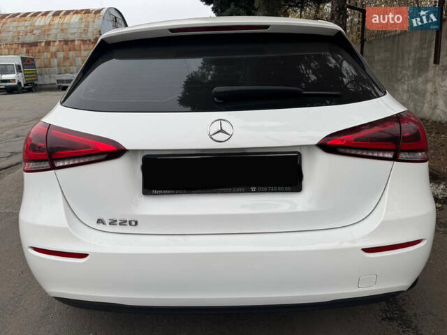 Белый Мерседес А класс, объемом двигателя 1.99 л и пробегом 70 тыс. км за 16666 $, фото 6 на Automoto.ua