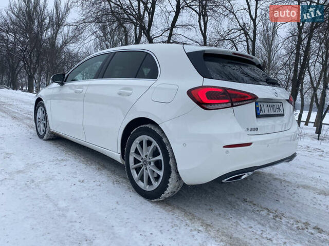 Білий Мерседес А клас, об'ємом двигуна 1.33 л та пробігом 123 тис. км за 21000 $, фото 4 на Automoto.ua