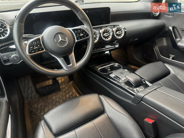 Белый Мерседес А класс, объемом двигателя 1.99 л и пробегом 70 тыс. км за 16666 $, фото 22 на Automoto.ua