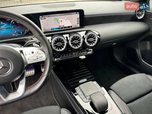 Белый Мерседес А класс, объемом двигателя 1.95 л и пробегом 15 тыс. км за 37500 $, фото 83 на Automoto.ua