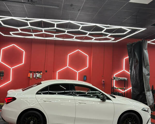 Білий Мерседес А клас, об'ємом двигуна 1.33 л та пробігом 71 тис. км за 20500 $, фото 2 на Automoto.ua