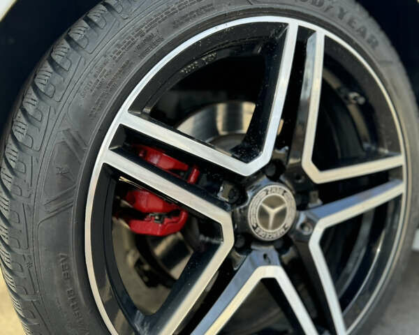 Белый Мерседес А класс, объемом двигателя 1.33 л и пробегом 120 тыс. км за 25000 $, фото 5 на Automoto.ua