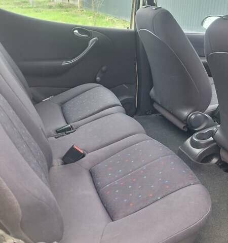 Мерседес А клас 2002 у Прилуках на Automoto.ua Бежевий Мерседес А клас, об'ємом двигуна 1.7 л та пробігом 300 тис. км за 3000 $, фото 2 на Automoto.ua