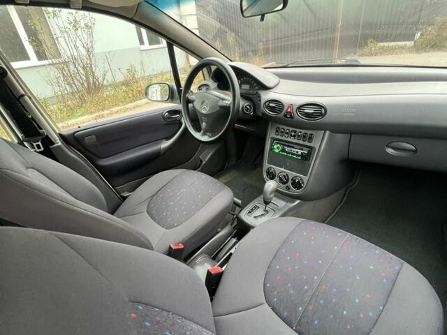 Бежевый Мерседес А класс, объемом двигателя 1.7 л и пробегом 310 тыс. км за 3599 $, фото 12 на Automoto.ua