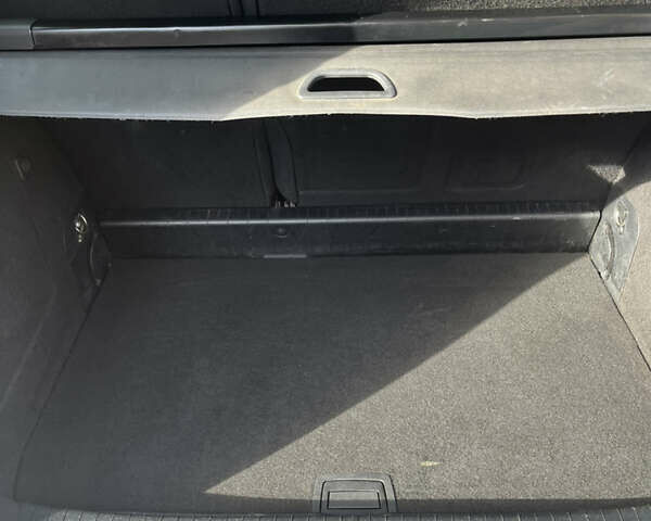 Мерседес А класс 2005 в Мукачеве на Automoto.ua Бежевый Мерседес А класс, объемом двигателя 1.99 л и пробегом 252 тыс. км за 4850 $, фото 5 на Automoto.ua