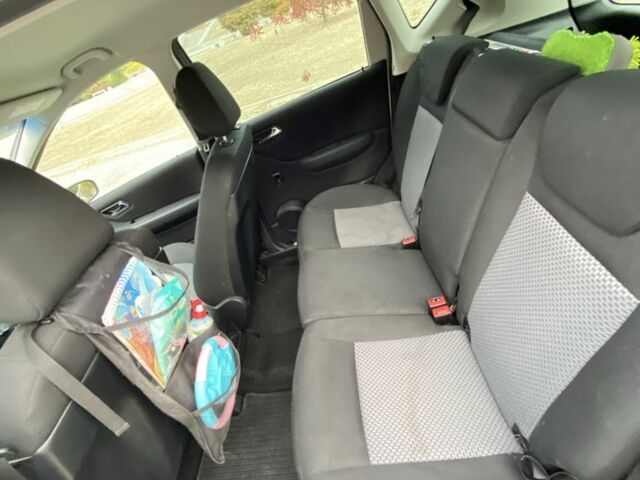 Мерседес А клас 2005 у Дніпро (Дніпропетровську) на Automoto.ua Бежевий Мерседес А клас, об'ємом двигуна 1.7 л та пробігом 119 тис. км за 6000 $, фото 11 на Automoto.ua