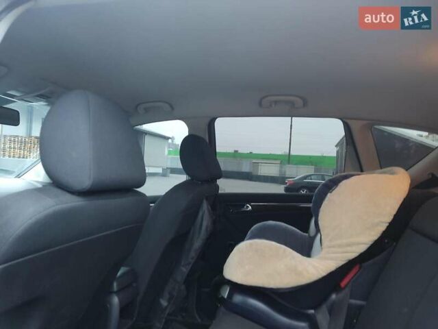 Бежевый Мерседес А класс, объемом двигателя 2 л и пробегом 184 тыс. км за 6000 $, фото 27 на Automoto.ua