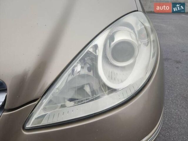 Бежевый Мерседес А класс, объемом двигателя 2 л и пробегом 184 тыс. км за 6000 $, фото 23 на Automoto.ua