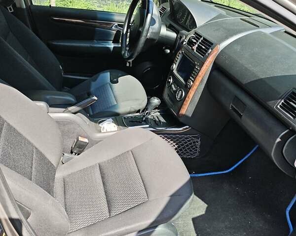 Бежевый Мерседес А класс, объемом двигателя 2.04 л и пробегом 230 тыс. км за 5600 $, фото 2 на Automoto.ua