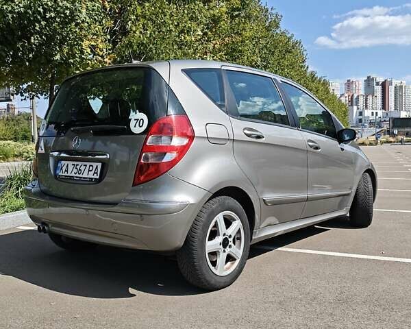 Бежевый Мерседес А класс, объемом двигателя 2.04 л и пробегом 230 тыс. км за 5600 $, фото 6 на Automoto.ua