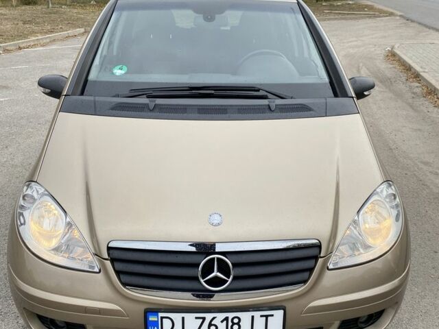 Мерседес А клас 2005 у Дніпро (Дніпропетровську) на Automoto.ua Бежевий Мерседес А клас, об'ємом двигуна 1.7 л та пробігом 119 тис. км за 6000 $, фото 6 на Automoto.ua