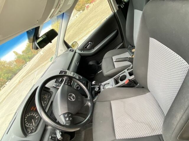 Мерседес А клас 2005 у Дніпро (Дніпропетровську) на Automoto.ua Бежевий Мерседес А клас, об'ємом двигуна 1.7 л та пробігом 119 тис. км за 6000 $, фото 12 на Automoto.ua