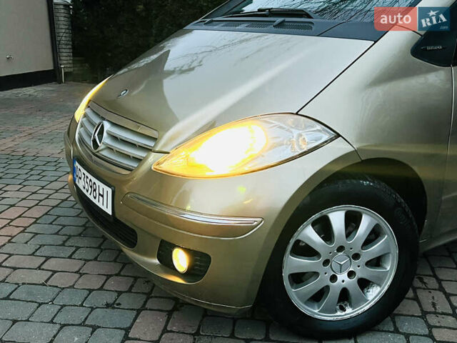 Бежевый Мерседес А класс, объемом двигателя 1.7 л и пробегом 255 тыс. км за 4799 $, фото 7 на Automoto.ua