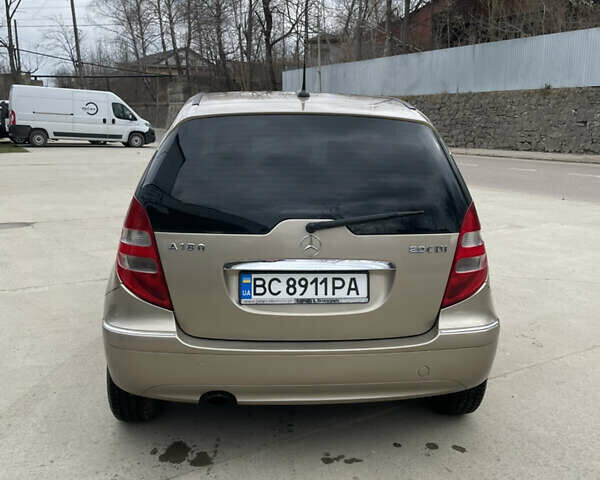 Бежевый Мерседес А класс, объемом двигателя 1.99 л и пробегом 288 тыс. км за 6000 $, фото 3 на Automoto.ua