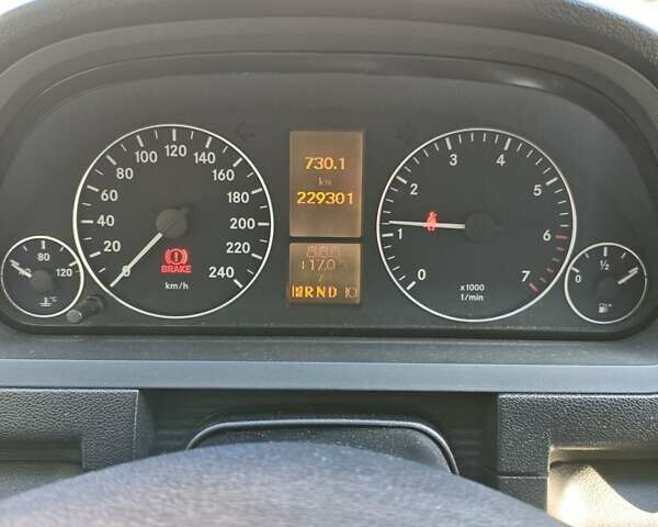 Бежевый Мерседес А класс, объемом двигателя 2.04 л и пробегом 230 тыс. км за 5600 $, фото 24 на Automoto.ua