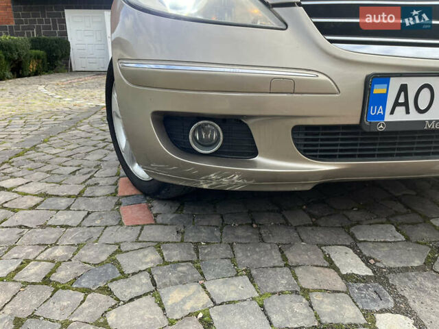 Мерседес А класс 2005 в Мукачеве на Automoto.ua Бежевый Мерседес А класс, объемом двигателя 1.99 л и пробегом 252 тыс. км за 4850 $, фото 24 на Automoto.ua