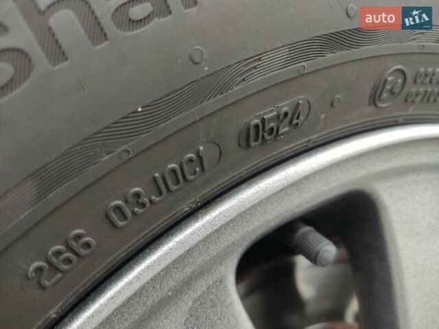 Бежевый Мерседес А класс, объемом двигателя 2 л и пробегом 184 тыс. км за 6000 $, фото 26 на Automoto.ua