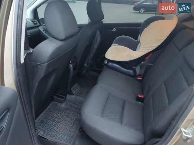 Бежевый Мерседес А класс, объемом двигателя 2 л и пробегом 184 тыс. км за 6000 $, фото 28 на Automoto.ua