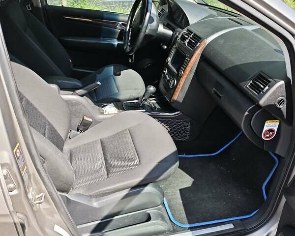 Бежевый Мерседес А класс, объемом двигателя 2.04 л и пробегом 230 тыс. км за 5600 $, фото 3 на Automoto.ua