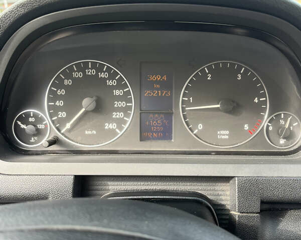 Мерседес А класс 2005 в Мукачеве на Automoto.ua Бежевый Мерседес А класс, объемом двигателя 1.99 л и пробегом 252 тыс. км за 4850 $, фото 15 на Automoto.ua