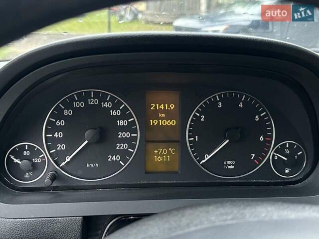 Бежевый Мерседес А класс, объемом двигателя 1.5 л и пробегом 191 тыс. км за 4800 $, фото 21 на Automoto.ua