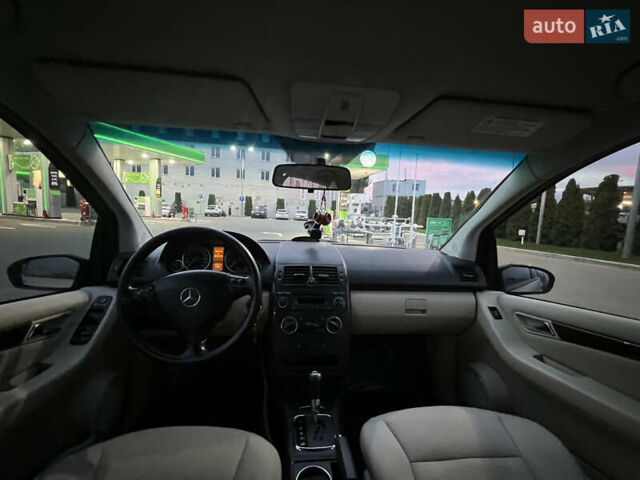 Мерседес А класс 2006 в Киеве на Automoto.ua Бежевый Мерседес А класс, объемом двигателя 1.5 л и пробегом 303 тыс. км за 4100 $, фото 12 на Automoto.ua