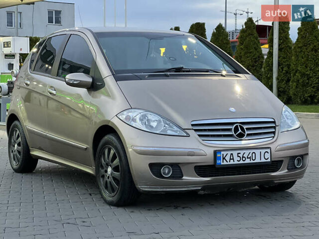 Мерседес А класс 2006 в Киеве на Automoto.ua Бежевый Мерседес А класс, объемом двигателя 1.5 л и пробегом 303 тыс. км за 4100 $, фото 2 на Automoto.ua