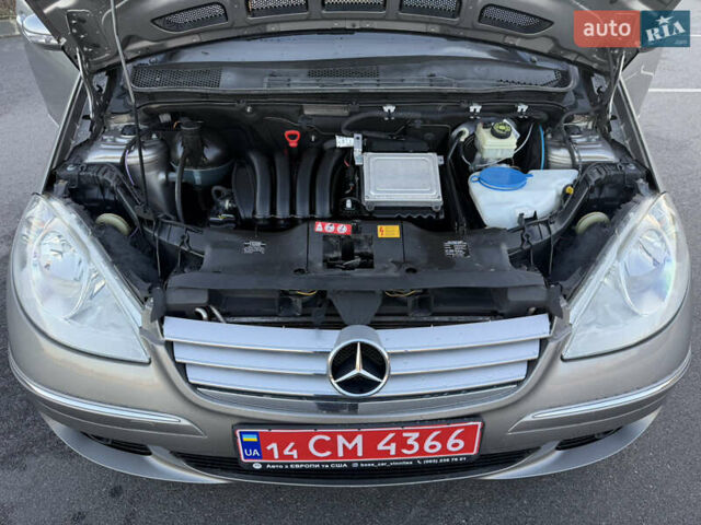 Бежевый Мерседес А класс, объемом двигателя 1.7 л и пробегом 221 тыс. км за 6500 $, фото 11 на Automoto.ua