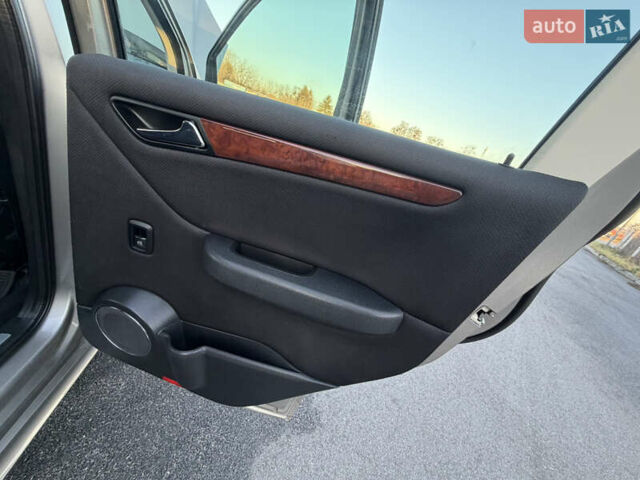 Бежевый Мерседес А класс, объемом двигателя 1.7 л и пробегом 221 тыс. км за 6500 $, фото 23 на Automoto.ua