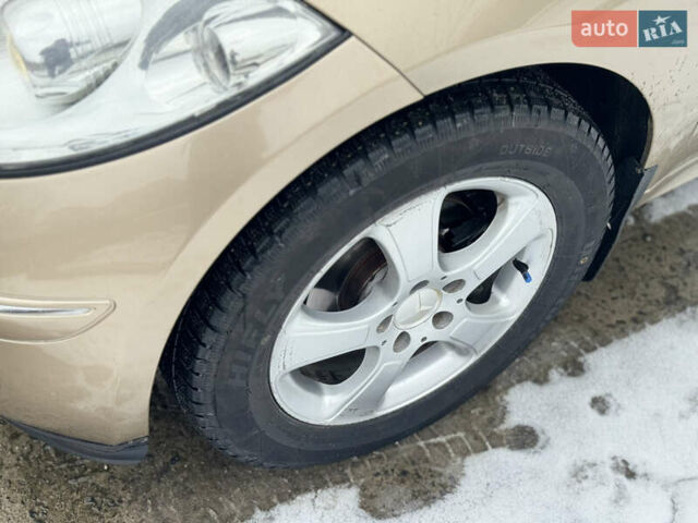 Бежевый Мерседес А класс, объемом двигателя 1.78 л и пробегом 215 тыс. км за 6300 $, фото 3 на Automoto.ua