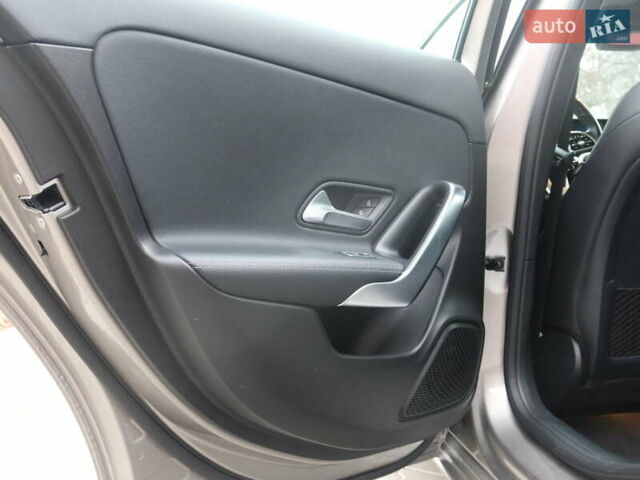 Мерседес А класс 2019 в Одессе на Automoto.ua Бежевый Мерседес А класс, объемом двигателя 1.99 л и пробегом 77 тыс. км за 26000 $, фото 31 на Automoto.ua