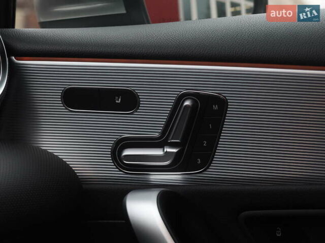 Мерседес А класс 2019 в Одессе на Automoto.ua Бежевый Мерседес А класс, объемом двигателя 1.99 л и пробегом 77 тыс. км за 26000 $, фото 21 на Automoto.ua