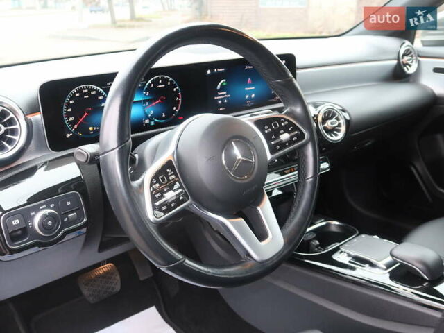Мерседес А класс 2019 в Одессе на Automoto.ua Бежевый Мерседес А класс, объемом двигателя 1.99 л и пробегом 77 тыс. км за 26000 $, фото 29 на Automoto.ua