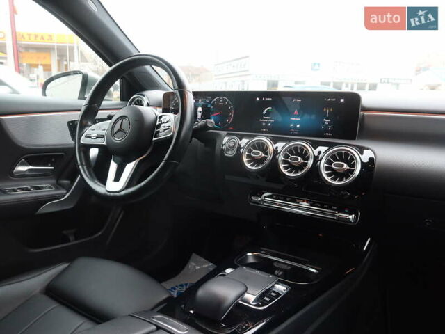 Мерседес А класс 2019 в Одессе на Automoto.ua Бежевый Мерседес А класс, объемом двигателя 1.99 л и пробегом 77 тыс. км за 26000 $, фото 42 на Automoto.ua
