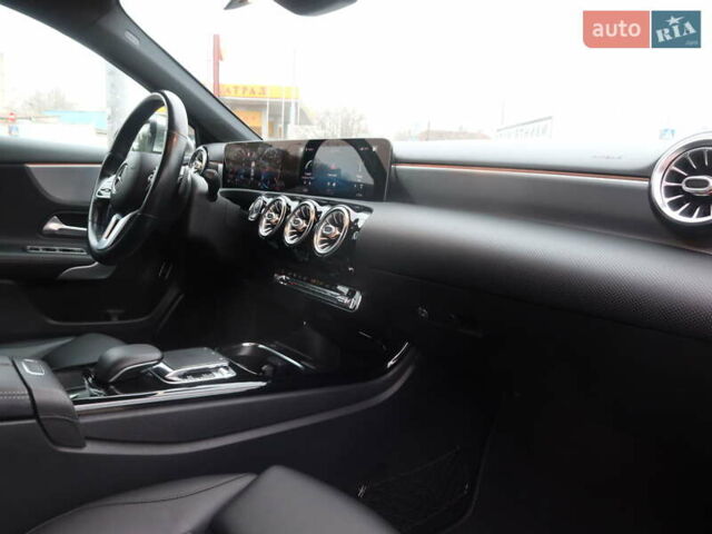 Мерседес А класс 2019 в Одессе на Automoto.ua Бежевый Мерседес А класс, объемом двигателя 1.99 л и пробегом 77 тыс. км за 26000 $, фото 48 на Automoto.ua