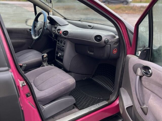 Мерседес А класс 1998 в Чугуеве на Automoto.ua Черный Мерседес А класс, объемом двигателя 1.7 л и пробегом 340 тыс. км за 950 $, фото 14 на Automoto.ua