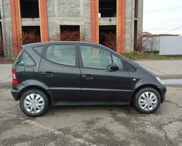 Черный Мерседес А класс, объемом двигателя 1.7 л и пробегом 246 тыс. км за 2150 $, фото 15 на Automoto.ua