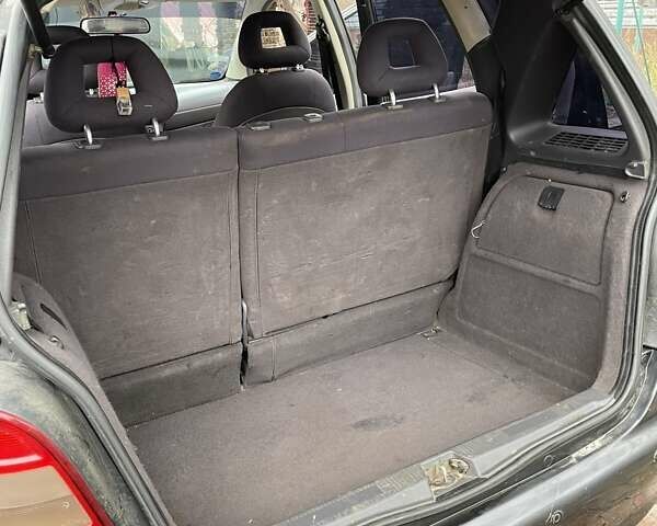 Черный Мерседес А класс, объемом двигателя 1.69 л и пробегом 350 тыс. км за 3500 $, фото 8 на Automoto.ua