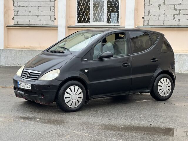 Мерседес А класс 1998 в Чугуеве на Automoto.ua Черный Мерседес А класс, объемом двигателя 1.7 л и пробегом 340 тыс. км за 950 $, фото 2 на Automoto.ua