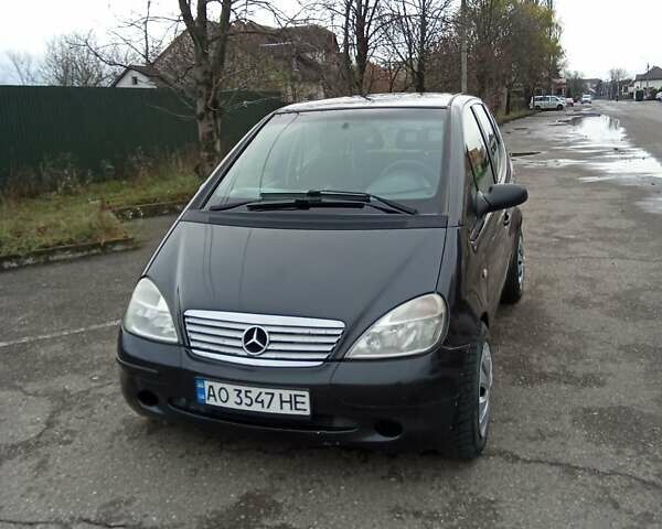 Черный Мерседес А класс, объемом двигателя 1.7 л и пробегом 246 тыс. км за 2150 $, фото 20 на Automoto.ua