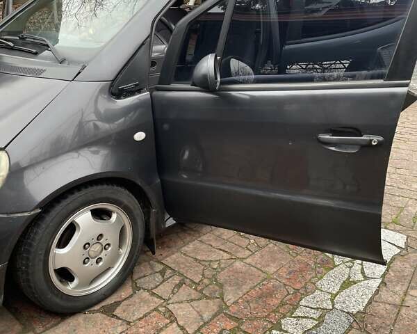 Черный Мерседес А класс, объемом двигателя 1.69 л и пробегом 350 тыс. км за 3500 $, фото 3 на Automoto.ua