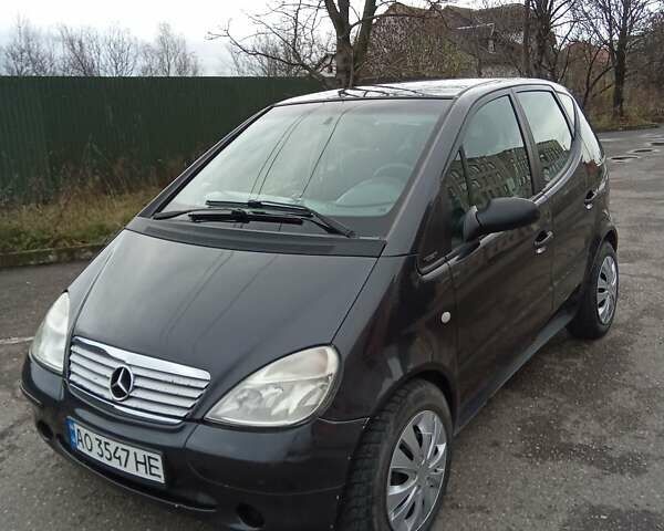 Черный Мерседес А класс, объемом двигателя 1.7 л и пробегом 246 тыс. км за 2150 $, фото 19 на Automoto.ua