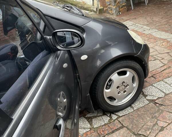 Черный Мерседес А класс, объемом двигателя 1.69 л и пробегом 350 тыс. км за 3500 $, фото 2 на Automoto.ua