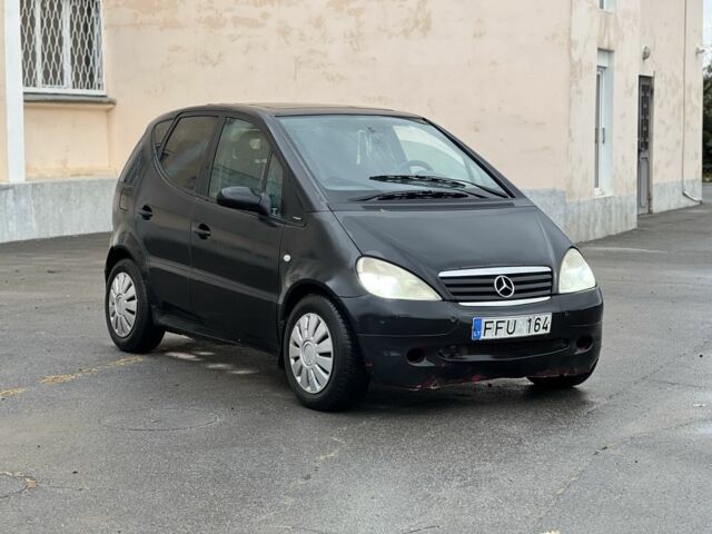 Мерседес А класс 1998 в Чугуеве на Automoto.ua Черный Мерседес А класс, объемом двигателя 1.7 л и пробегом 340 тыс. км за 950 $, фото 1 на Automoto.ua