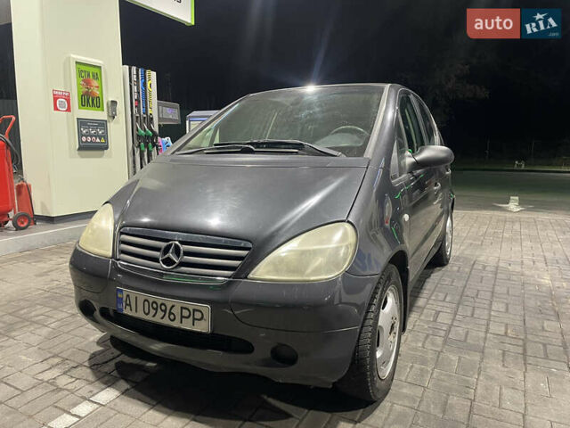 Черный Мерседес А класс, объемом двигателя 1.6 л и пробегом 270 тыс. км за 2450 $, фото 1 на Automoto.ua